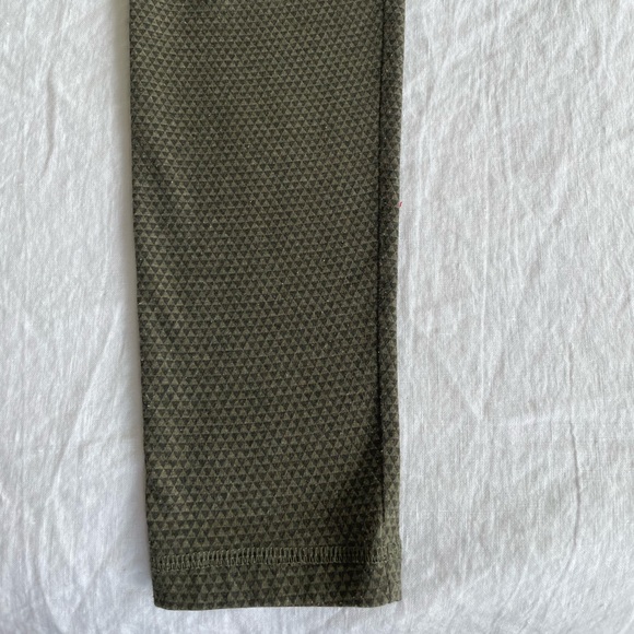 Victoria’s Secret The Everywhere Legging - Picture 4 of 7